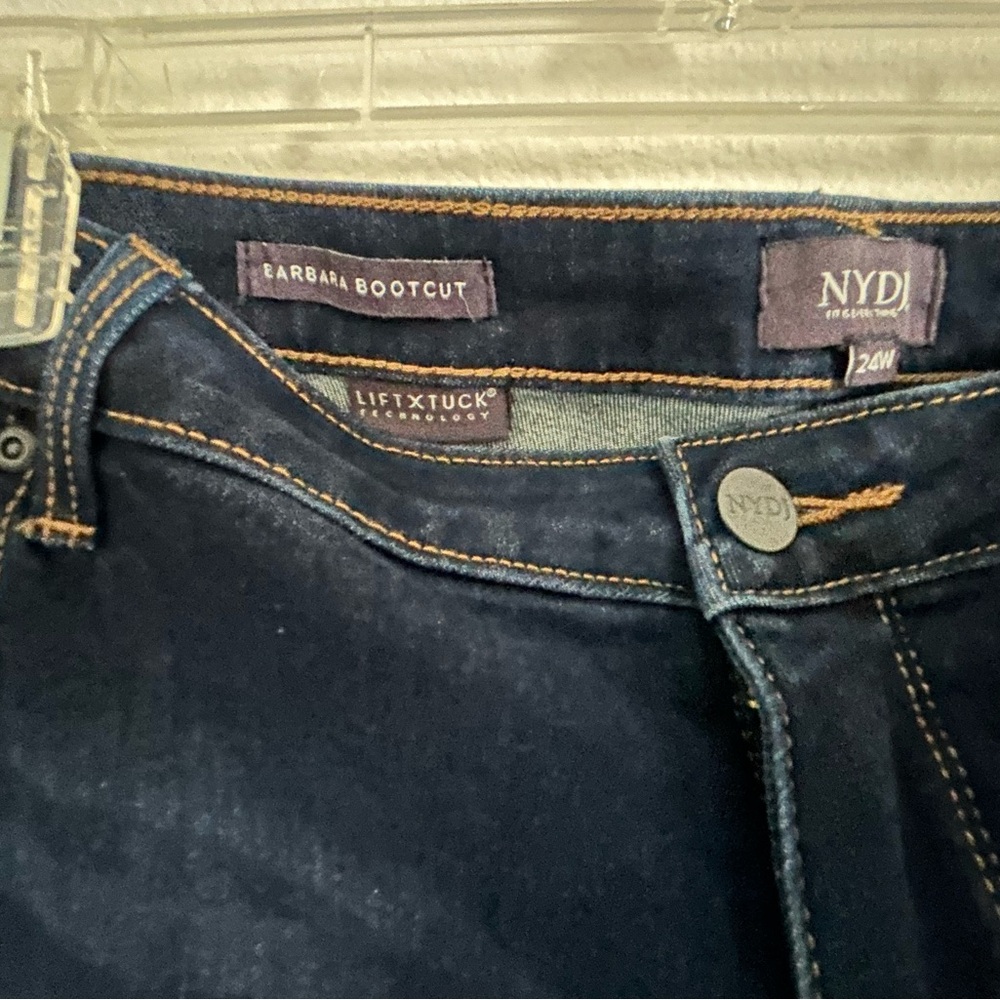 NYDJ Dark blue Barbara bootcut Ankle Jeans, size 24W, NWT - Picture 2 of 5